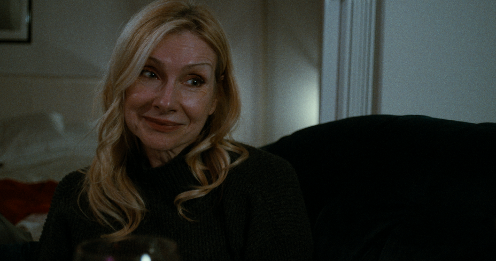 Cindy Dolenc as Sara